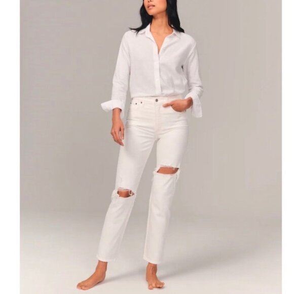 ⚡️QUICKSALE!⚡️ NEW Abercrombie Destroyed Curve Love High Rise Mom Jean in White - Picture 2 of 13